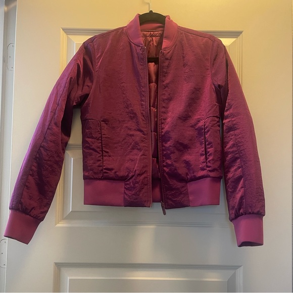 Lululemon Size 4 Reversible Non-Stop Bomber Jacket Marvel Purple Fuchsia - Picture 4 of 5